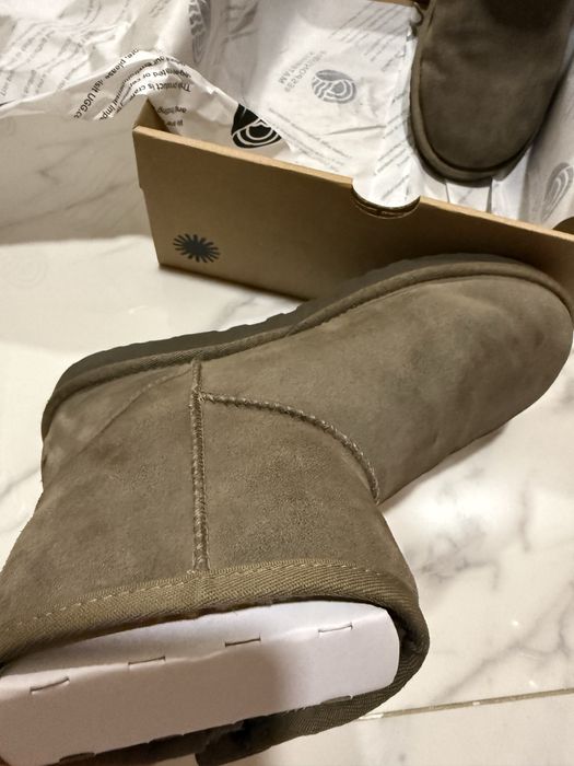 Ботушки UGG Natural Classic Mini Bailey с цип