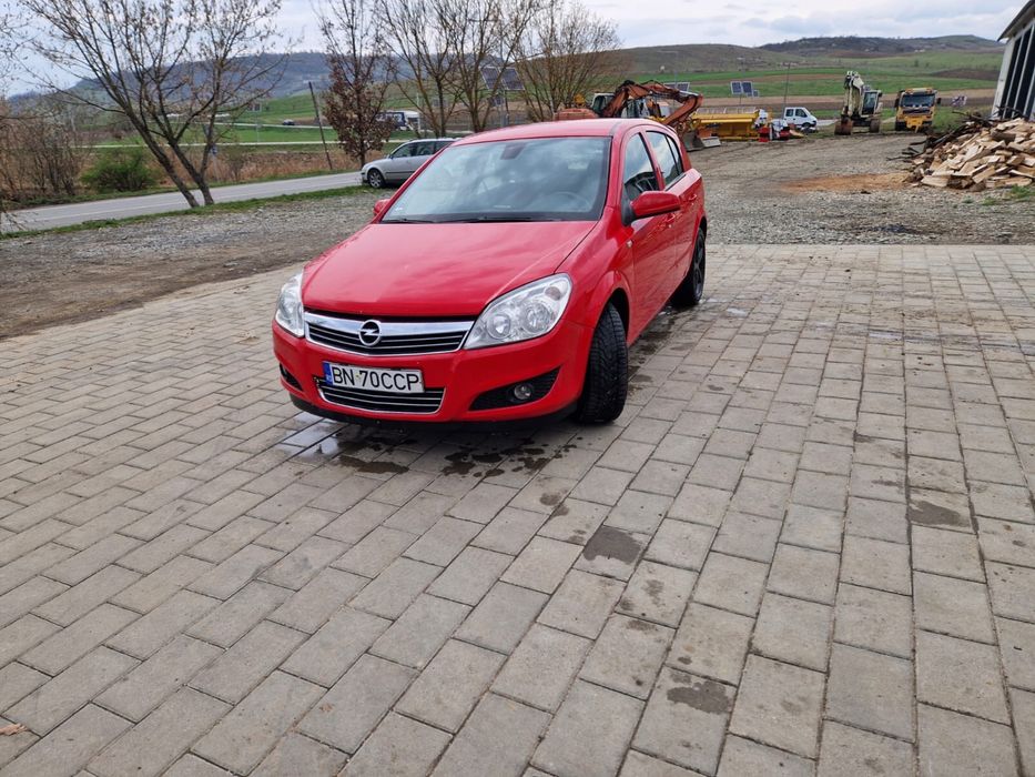 Opel Astra H 1.6 benzina