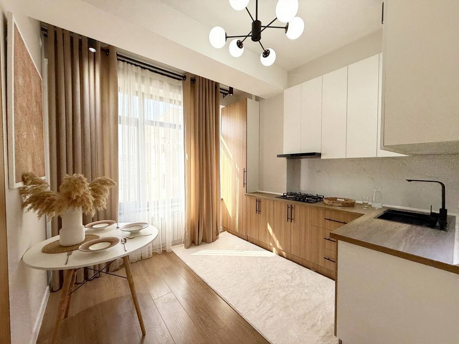 Продается 3/5/10 80м2 в ЖК "China house", ор-р: Рохат круг