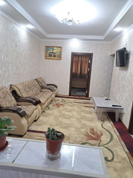 Продаю свою квартиру в Чиланзаре 10