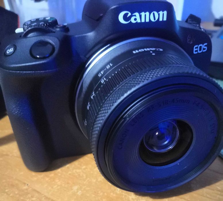Безогледален фотоапарат CANON EOS R50 +RF-S18-45