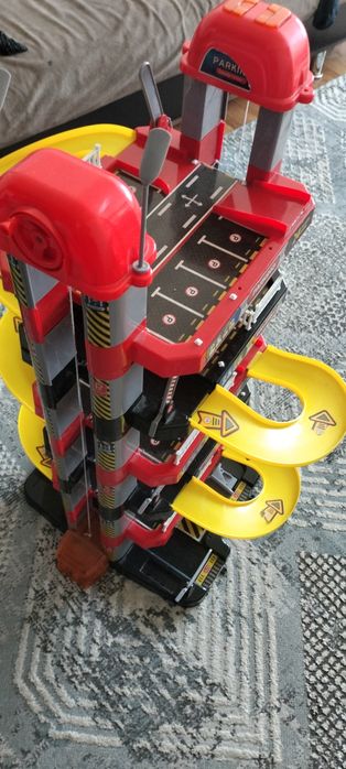 Детская парковка