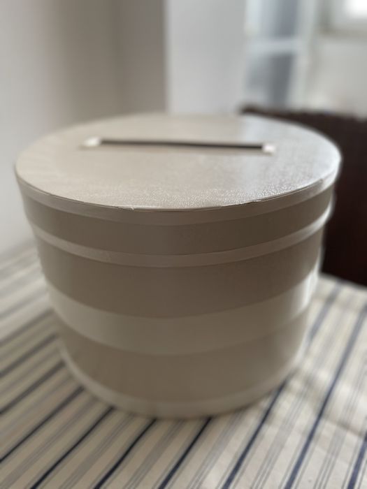 Сватбена кутия за подаръци