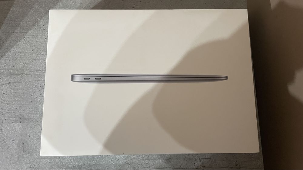 Apple Macbook Air M1