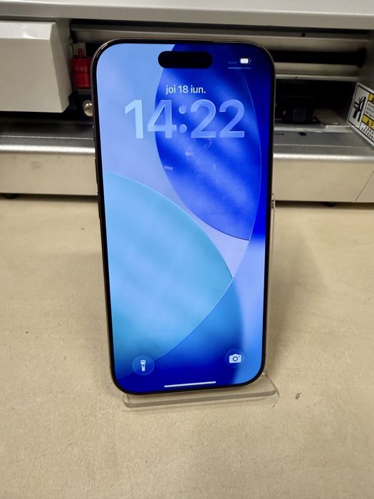 Iphone 16 pro / 128 gb / 100%  / garantie
