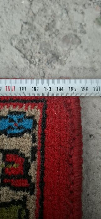 Ковёр 2.82×1.95 красного цвета