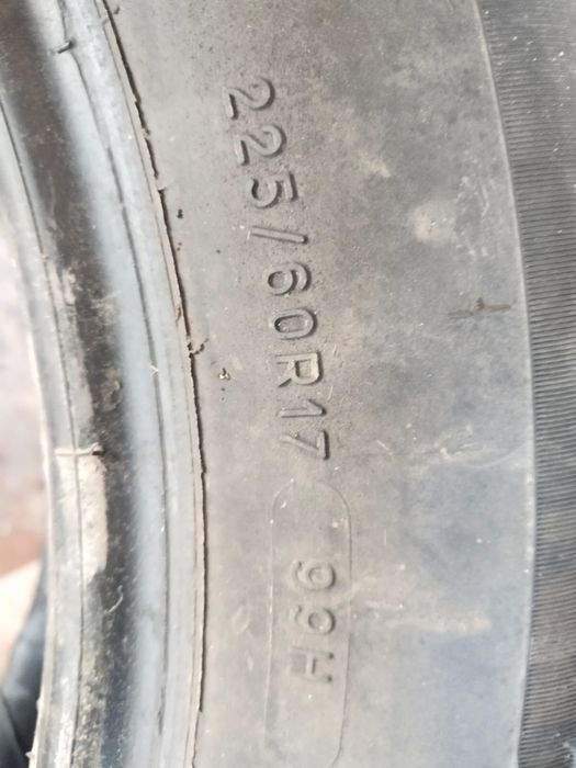 Шины зимние 225 60 R17