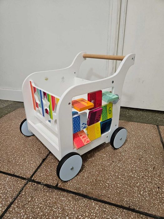 Antemergator din lemn Elefant
Antemergator din lemn Elefant