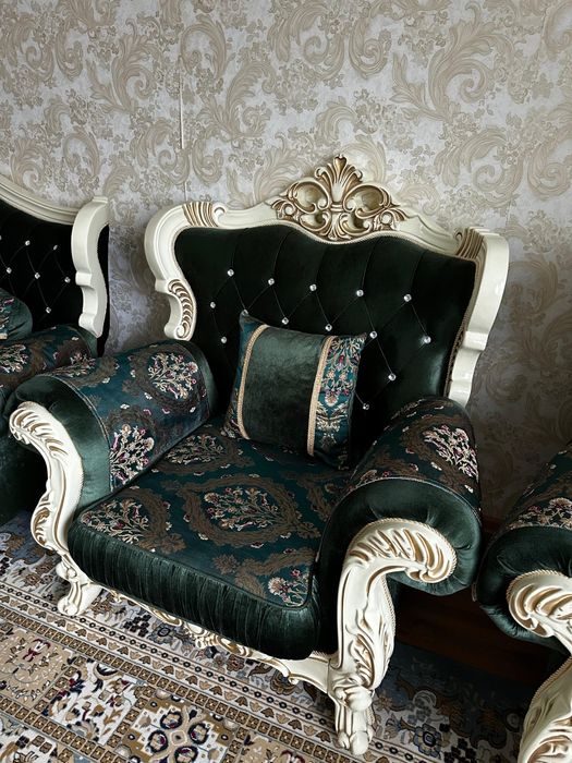 Продам Мягкий гарнитур "Фараон"