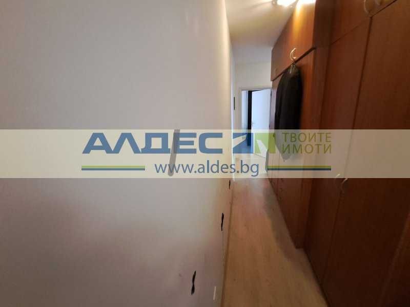 Просторен, тристаен ап. в Банишора!