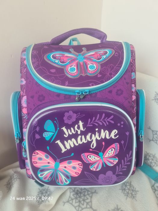 школьный новый ранец
