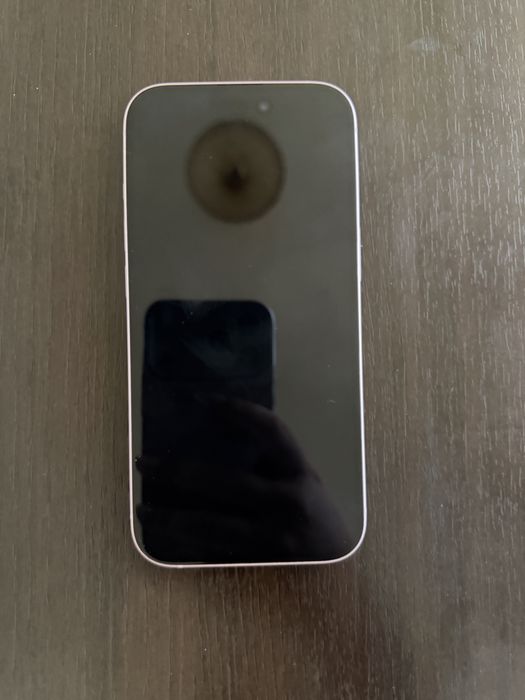 iPhone 15 розов\128gb
