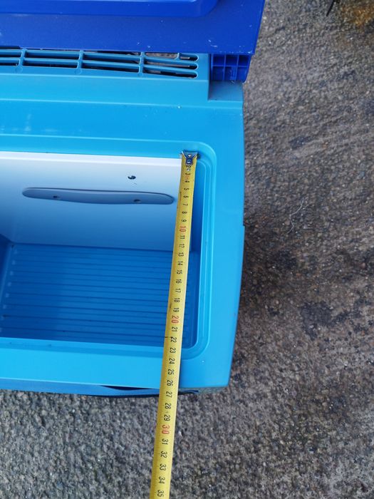 Хладилник 12v /220v / газ