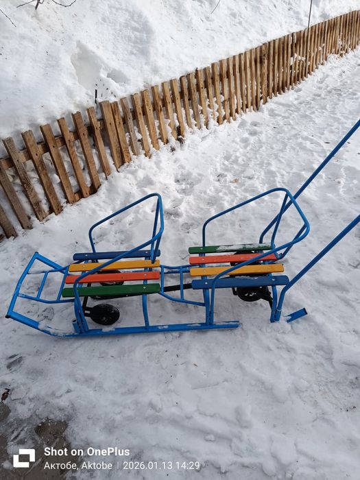 Продам санки новые