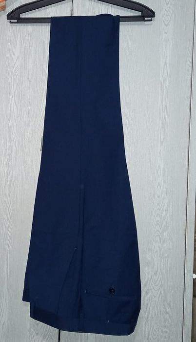 Продам мужской костюм