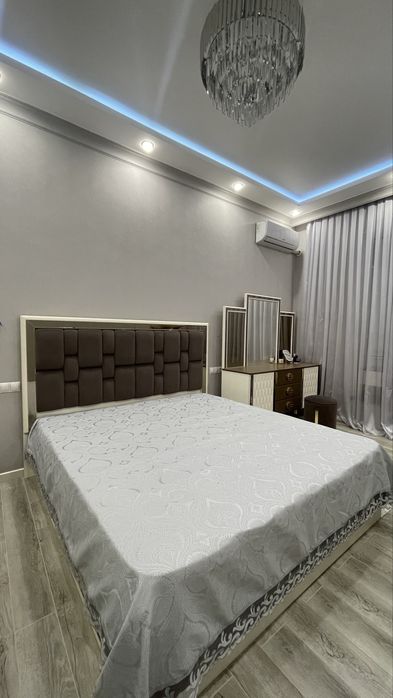 Спальный гарнитур в отличном состоянии