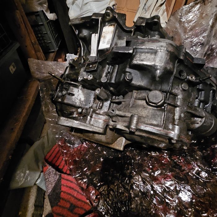 Автоматична скоростнна кутия за ремонт VOLVO XC70 D5 163 к.с