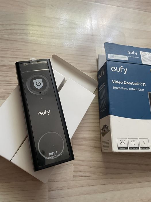 Interfon Sonerie Video EUFY Video Doorbell C31 2K Live Video Call