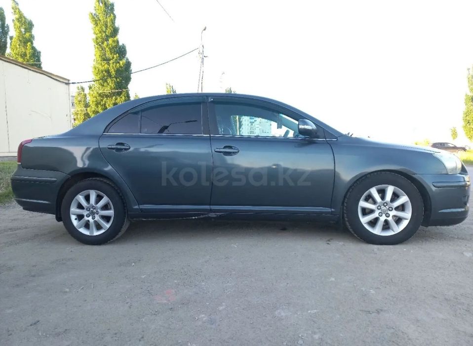 Продам Тоиота авинсис
