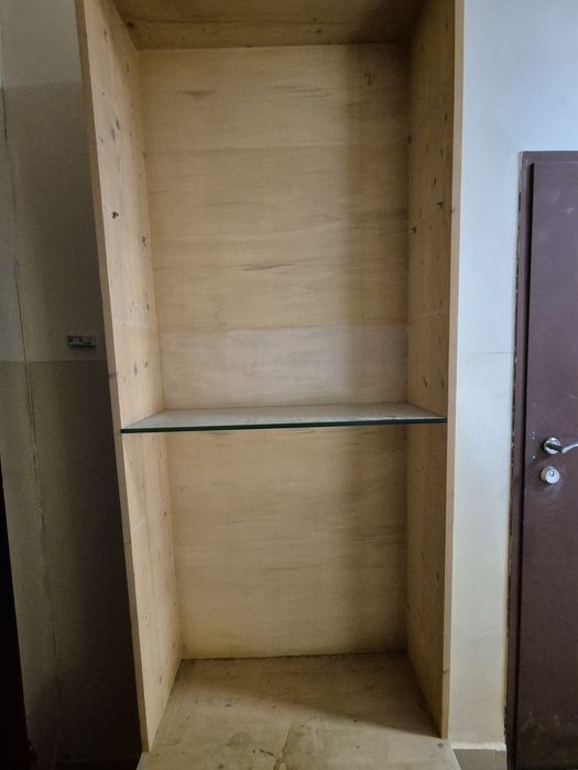 Секция масив с шкаф