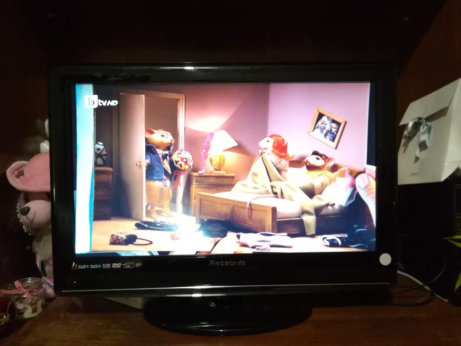 Телевизор Prosonic 23 инча с DVD,