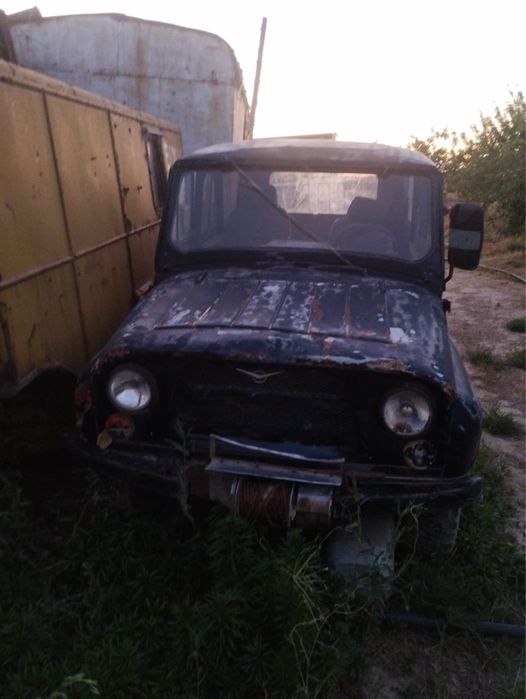 Уазик  екеуі 400