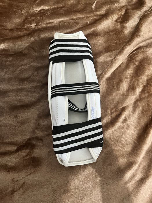 Защитные шлема и щитки.