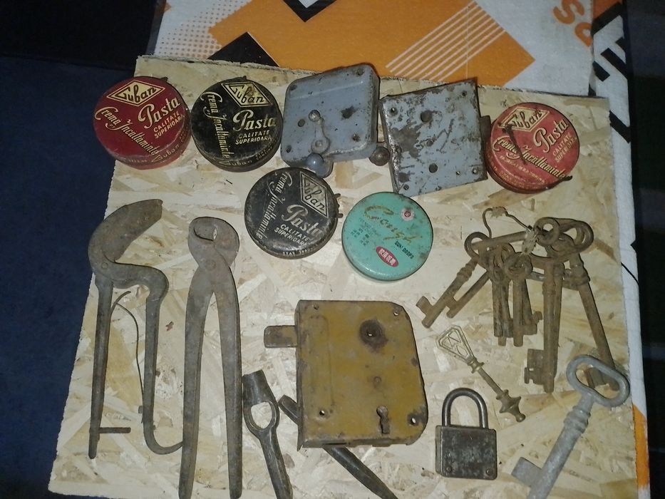Vand casca de pompieri veche