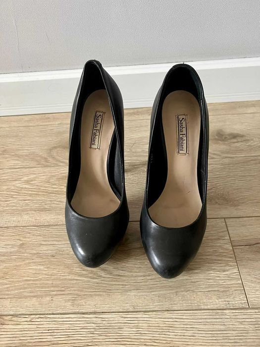 Продам туфли женские