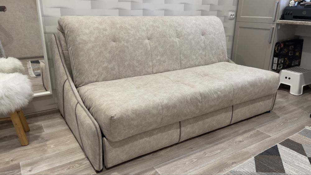 Диван без кресел