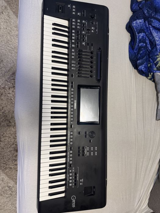 Yamaha genos 1 76-key