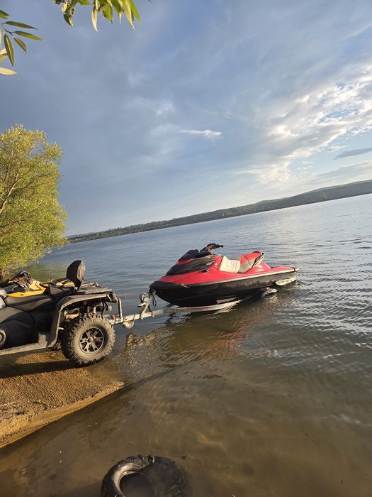 Vand jetski seadoo RXT  300cp+