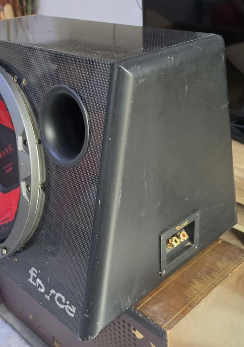 Бас каса Shark 1200w