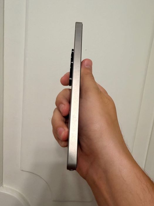 Продается Samsung Galaxy S25 Ultra 12/256gb