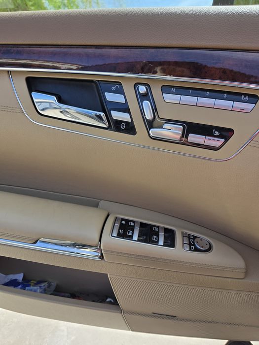 Mercedes S Class  4 matic