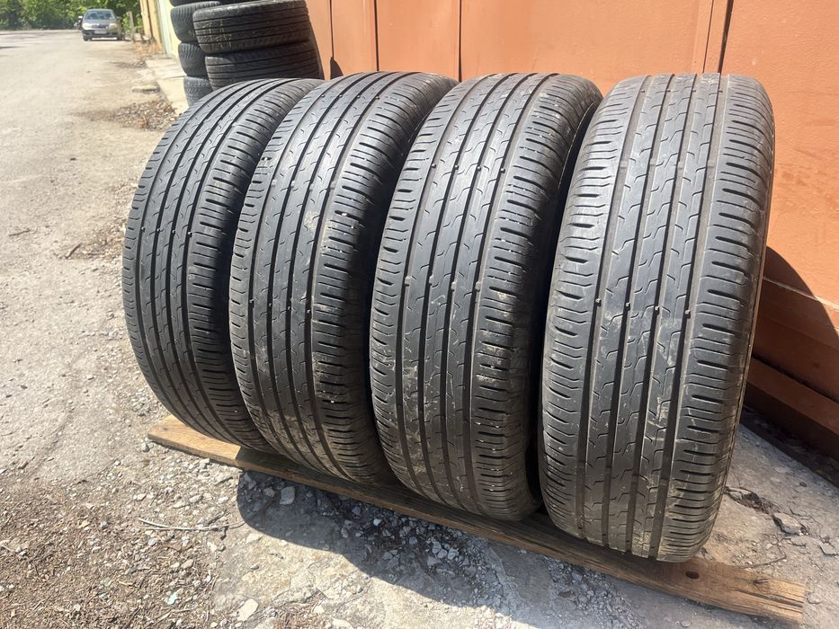 4 бр. летни гуми 215/65/16 Continental DOT 3721 4 mm