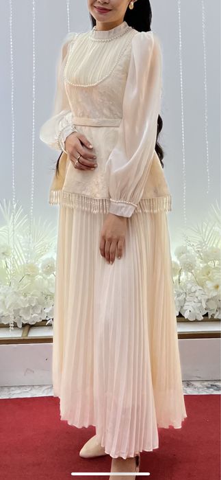 Продам платья