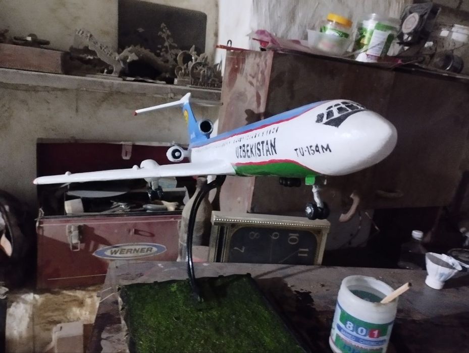 макет самолёта ту 154м