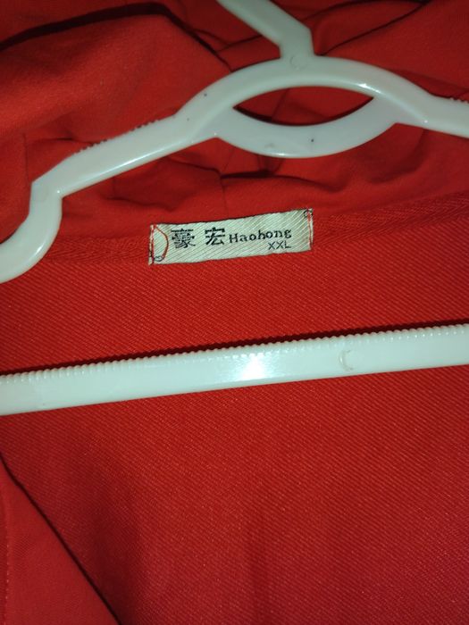 Женская продам не дорого