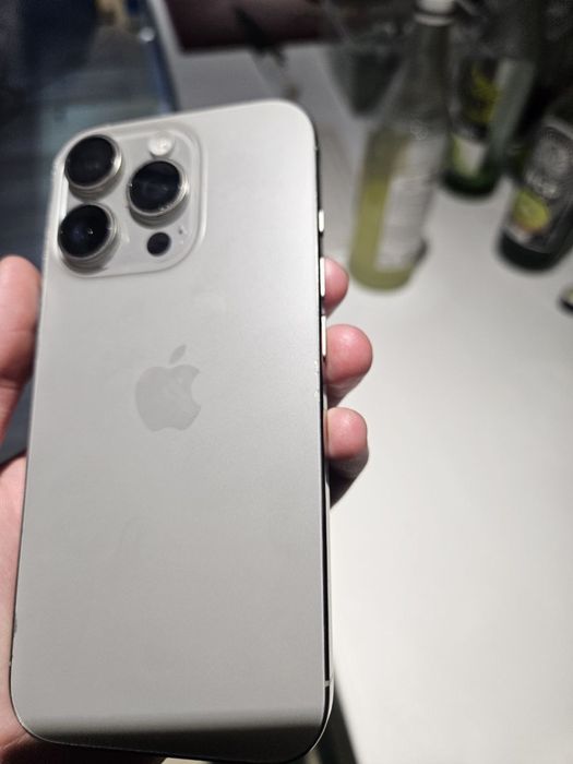 Iphone 16 pro natural titanium 256gb eSim