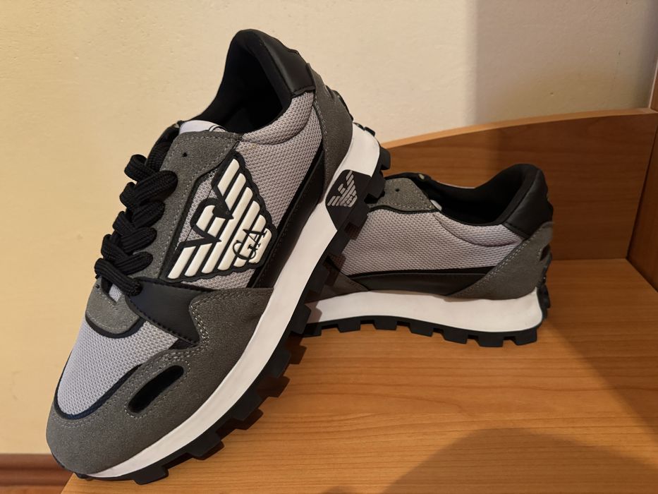 Adidasi Armani marimea 40 noi