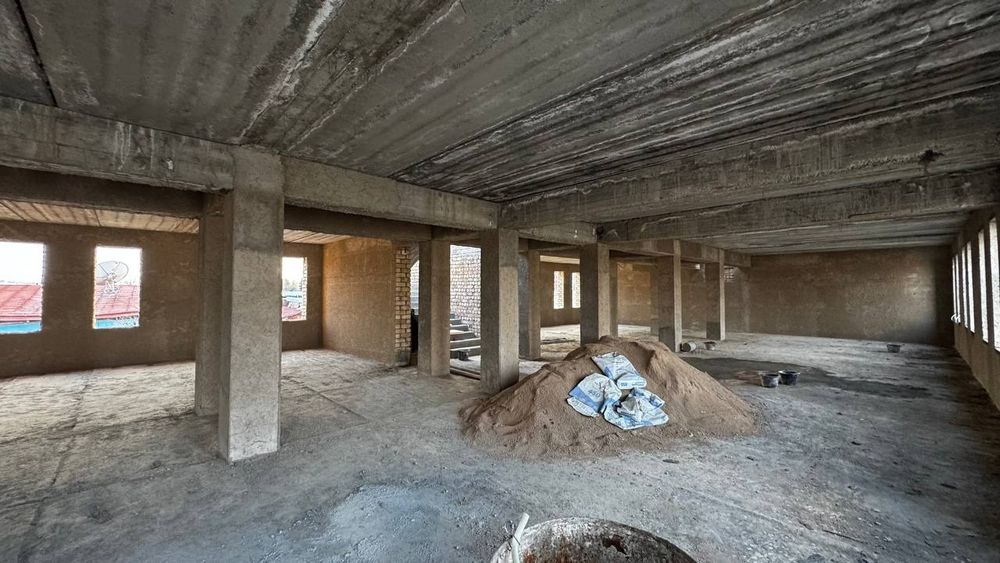 Продается Здание под Гостиницу 24  номеров