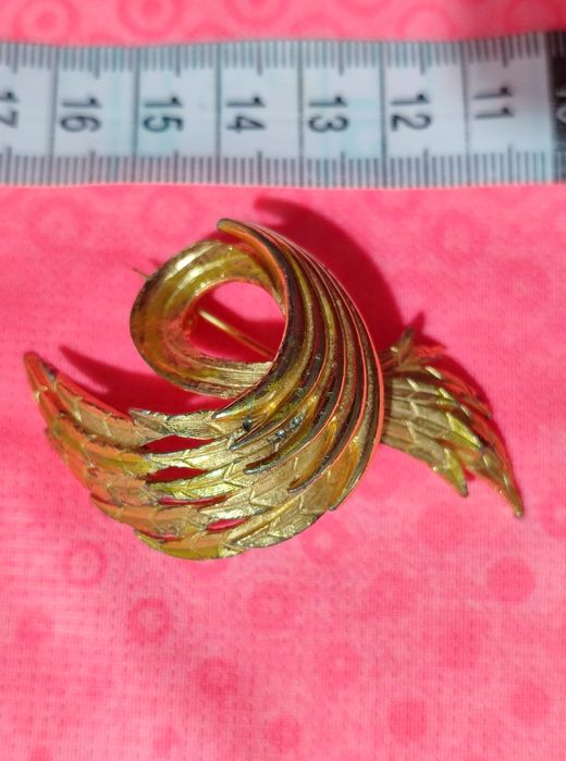 Различные застежки для красоты