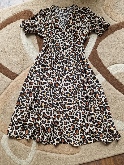 Дамска стилна рокля, размер 38, леопардова рокля размер 36