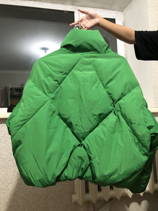 Продам куртки зимние- осенние