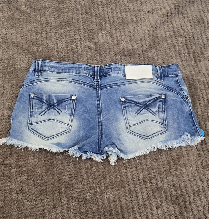 Set Mexton nou cu etichetă – Corset + Blugi scurți