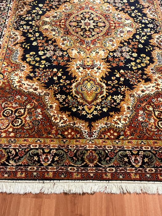 Covor persan 100%lana Romanesc