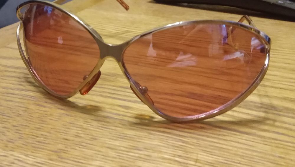 Дамски слънчеви очила