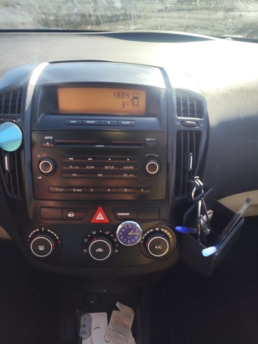 Продавам Киа  ceed