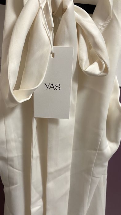 Дамска рокля YAS